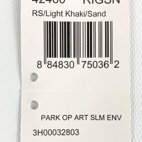 Authentic COACH   No.42460
✨ Parker OP Art Slim Envelope ✨ Light Khaki - Picture 12 of 12